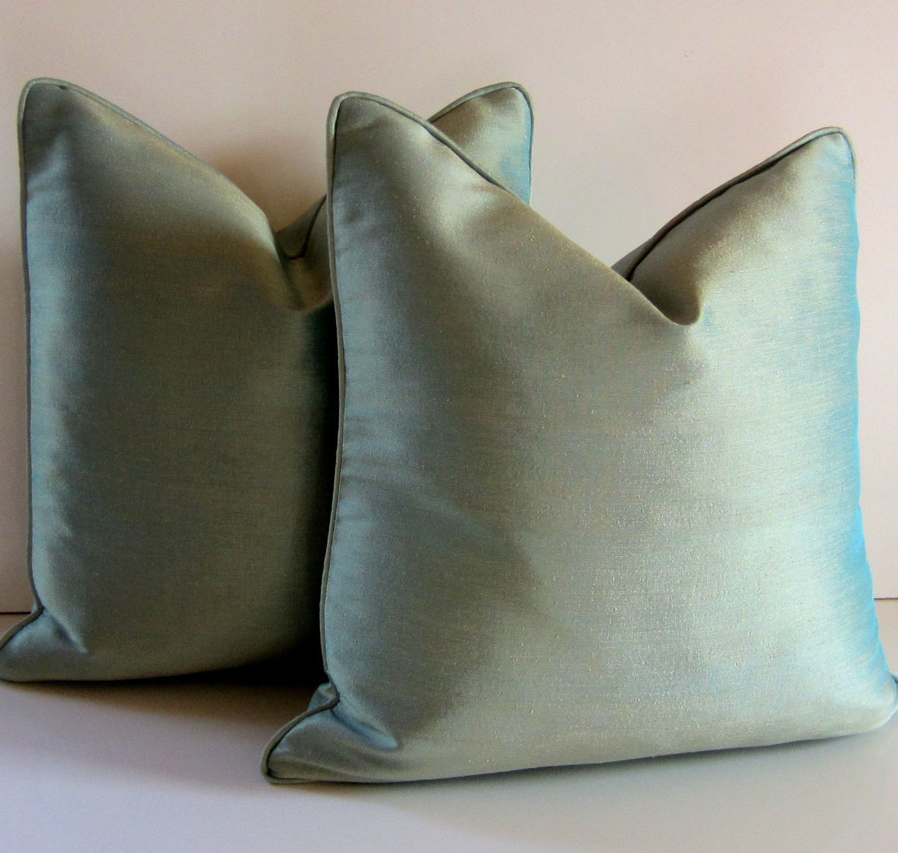Set of Two - Aqua Pillows - 18 inch - Decorative Pillows - Turquoise - Gold - iridescent - Piping