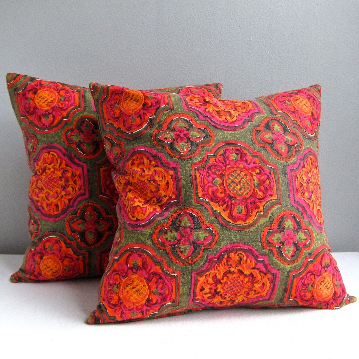 Vintage Fabric Pillow Cover - Orange and Pink Medallions, 1960s