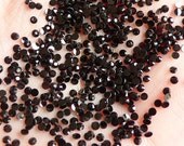 2mm Resin Rhinestones / 14 Faceted Cut Round Rhinestones (Black) (Around 250pcs) Much Better Quality Than Acrylic Rhinestones RH.202