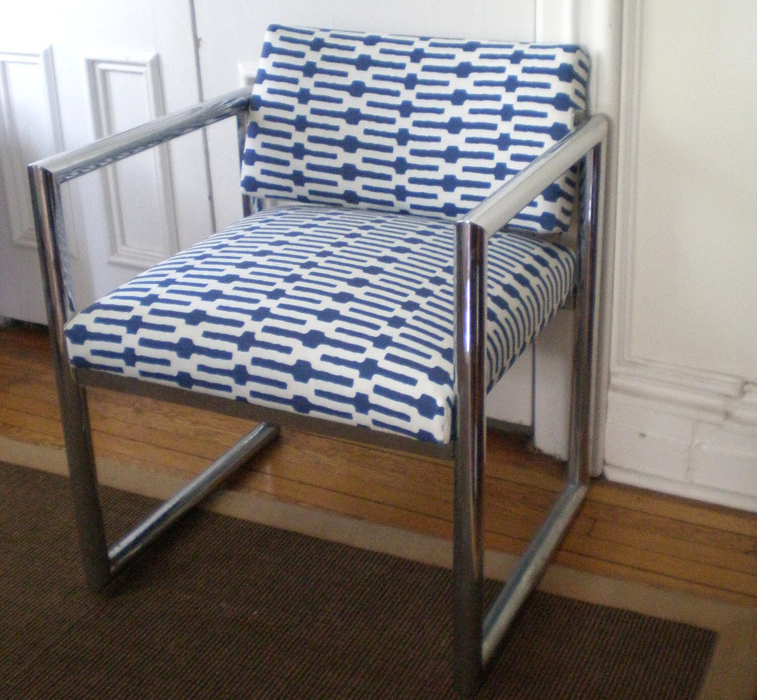 RESERVED Modern Chrome Chair / Selke Links /PRICE REDUCED