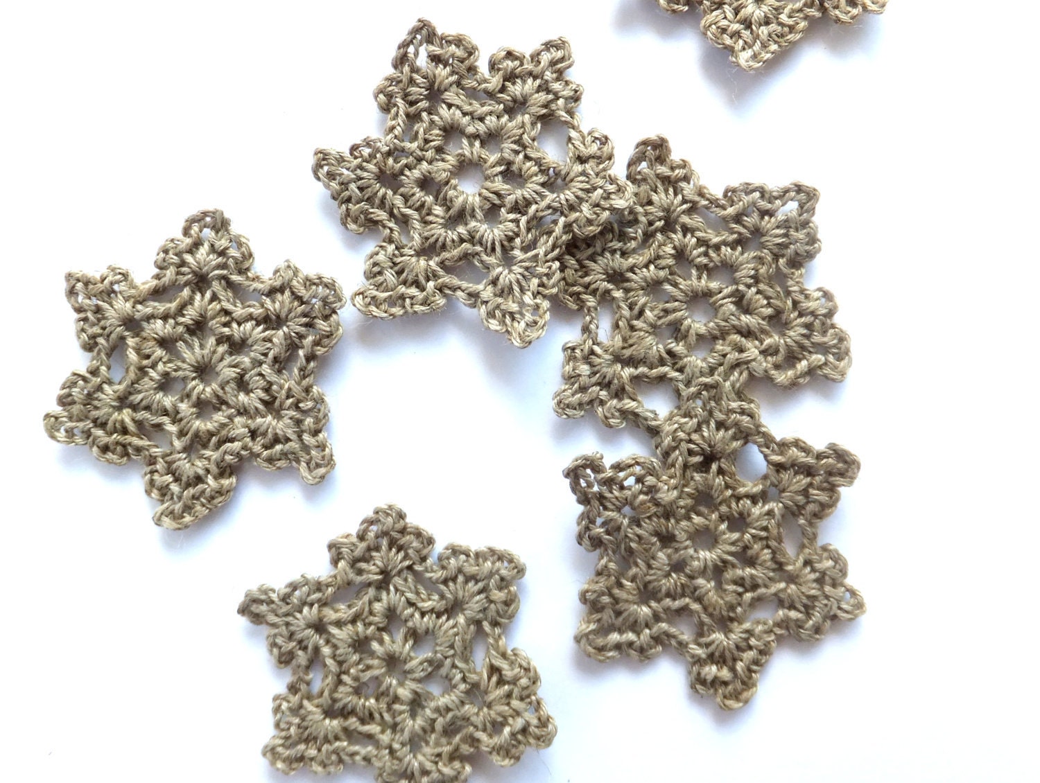 Christmas decorations, handmade holiday ornaments, crocheted snowflakes, linen applique, embellishments  /set of 6/