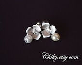 Small flower with freshwater pearl earrings - Sterling Silver wedding bridal jewelry gift, dainty earrings, delicate simple, birthday gift