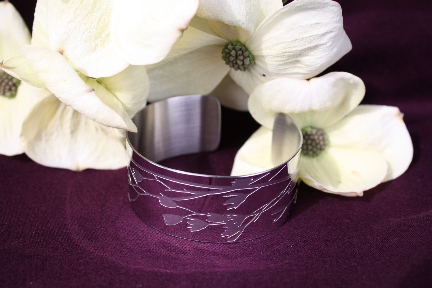 1 inch aster cuff