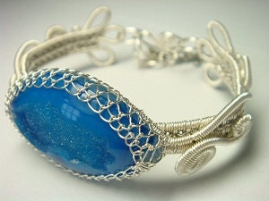 Safira Bangle - Wire Jewelry Tutorial