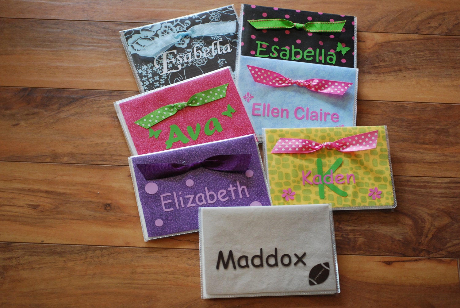 CUSTOMIZE: 4x6 photo album with fabric insert and vinyl letters