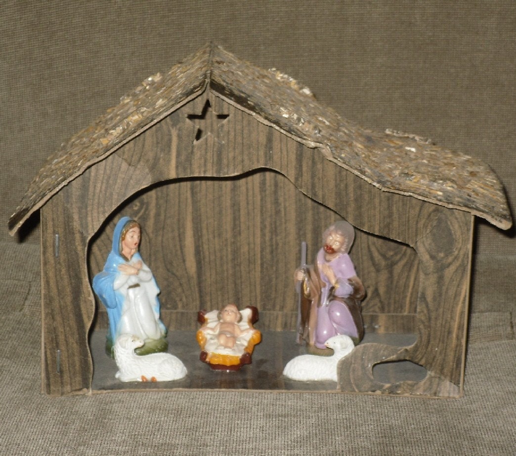 Vintage Nativity Manger Creche Christmas Cardboard Diecut