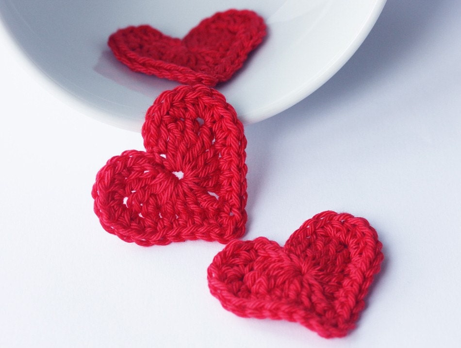 Crochet red hearts