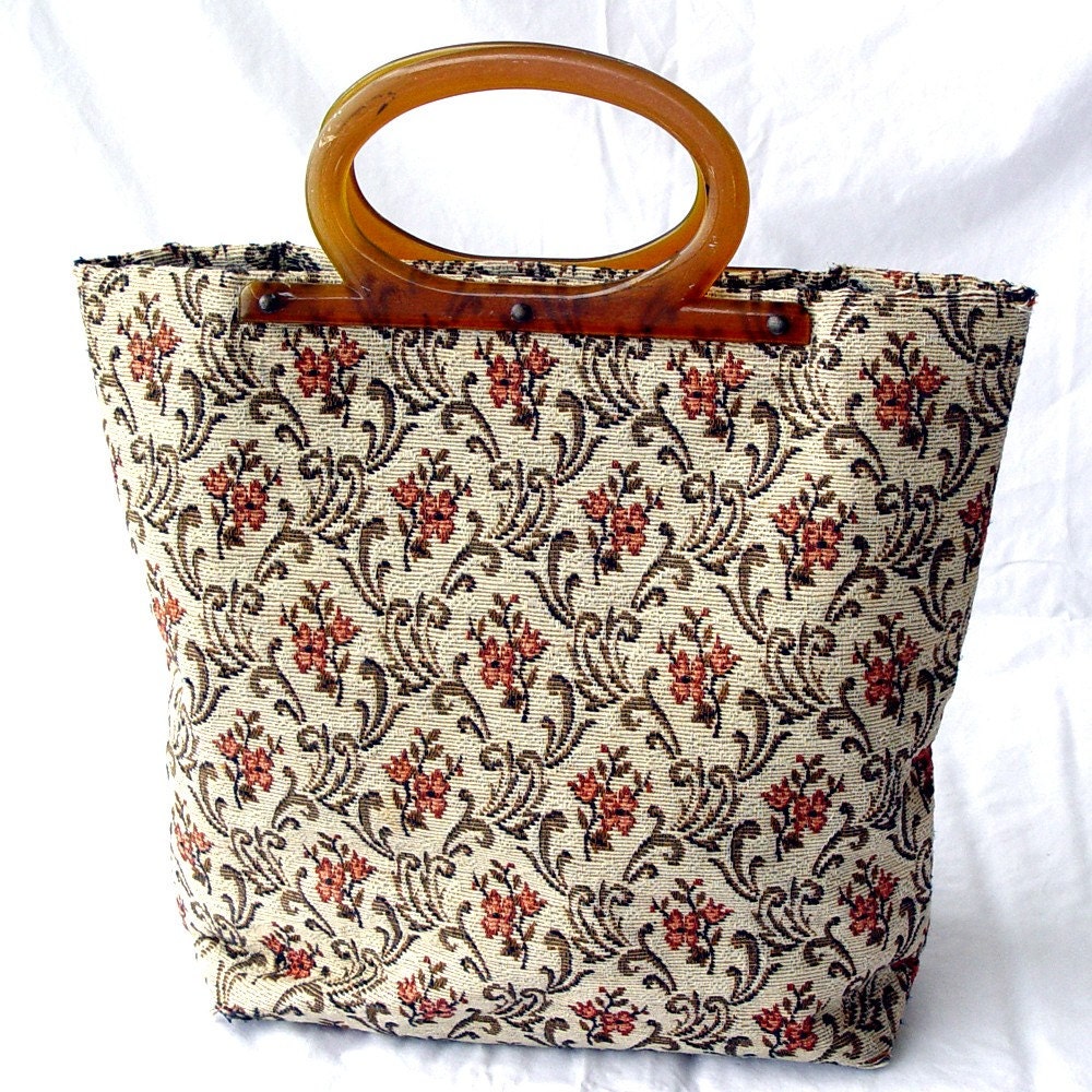 SALE Large Upholstery Carpet Bag Mary Poppins by pegasusvintage