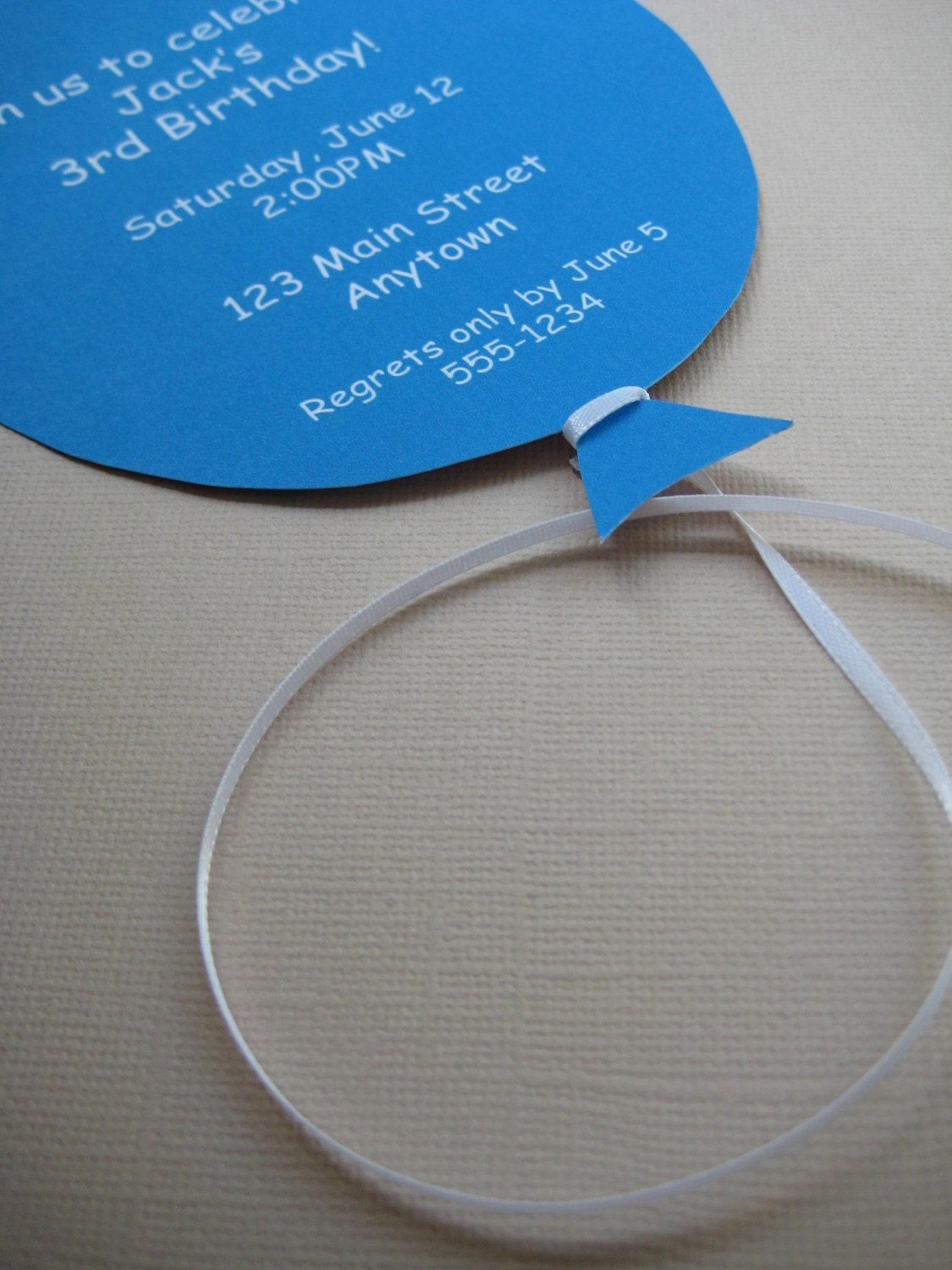 Up, Up & Away...Personalized Balloon Party Invitations - Handmade Il_570xn
