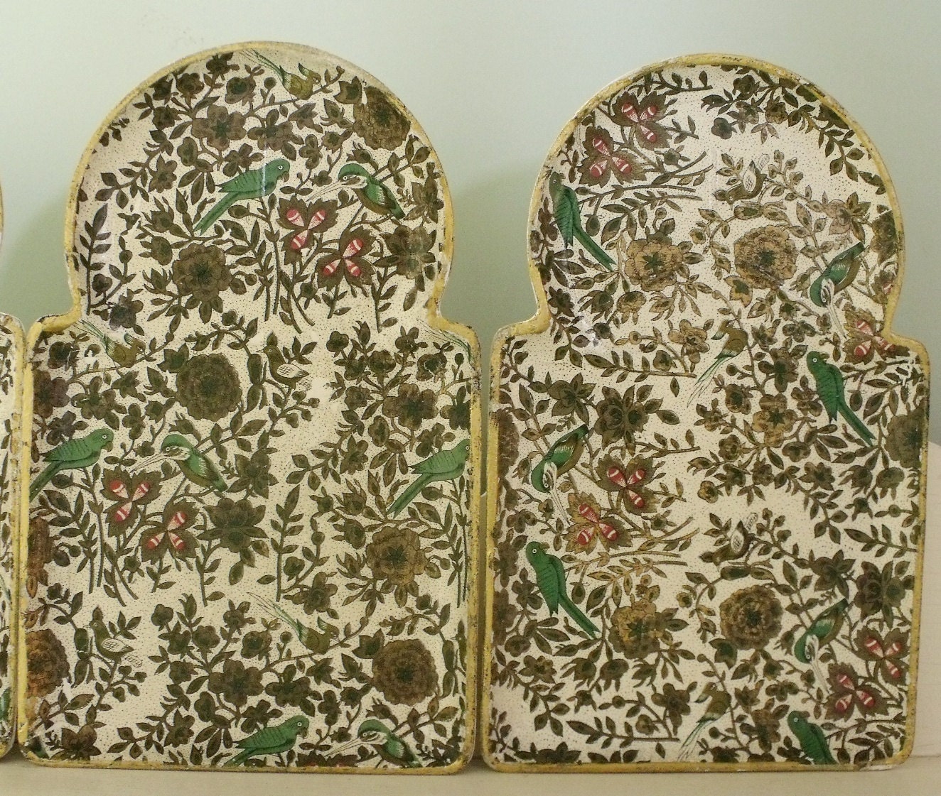 Set of 4 Vintage Paper Mache Exotic Chintz Snack Trays