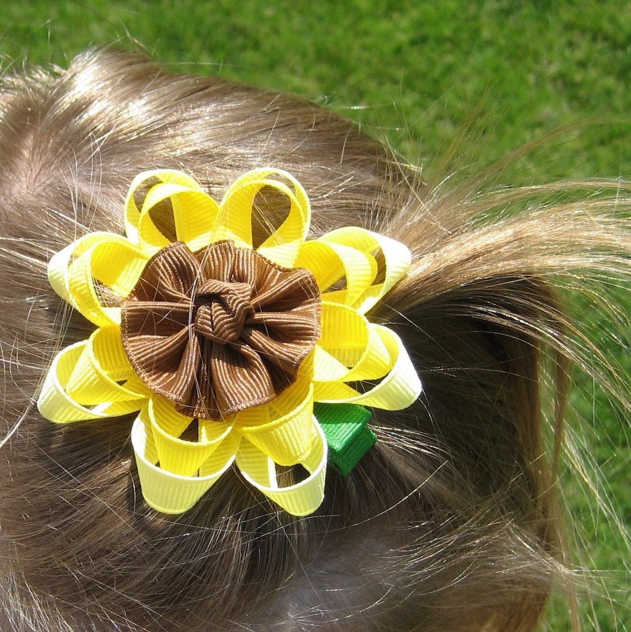 Sunflower Hair Clip light yellow by BotanicalPrincess on Etsy