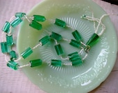 Vintage 1920s glass flappers necklace