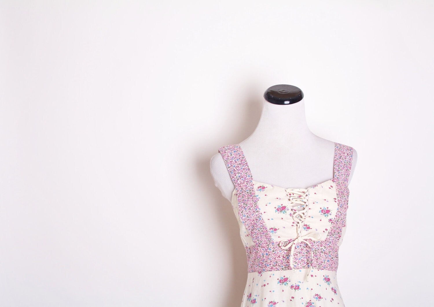 Prairie Dress / Cotton Dress / Floral Dress / Flowers / Boho / Short / Western / Vintage Dress / Dresses / 1161