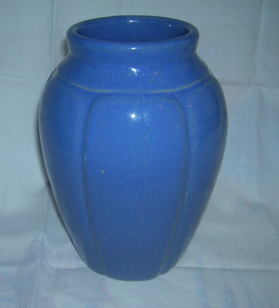 Vintage Zanesville Stoneware Pottery Vase Dresden by Milkwhite