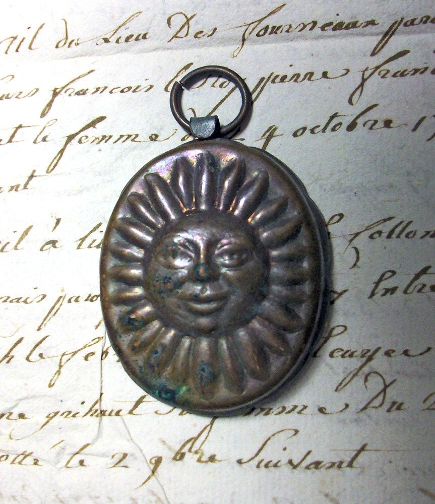 Vintage Copper Sun Ornament Pendant Jewelry Altered Art