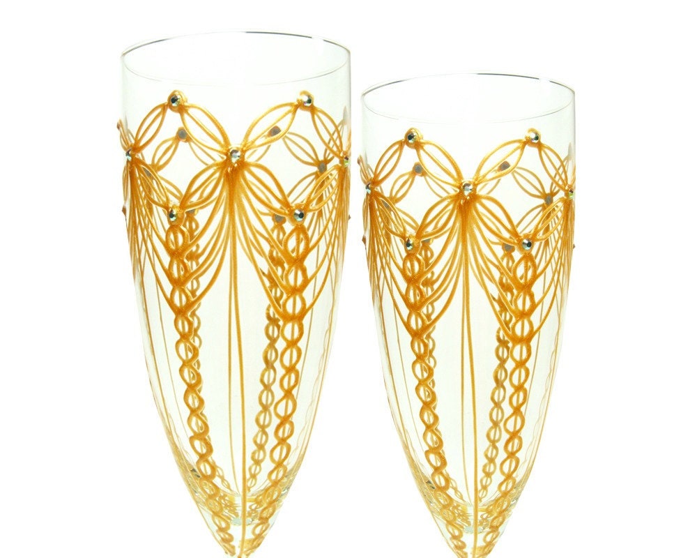 Gold Wedding Glasses, Personalized Champagne Flutes, Gold Lace, Set of 2 - decouverre