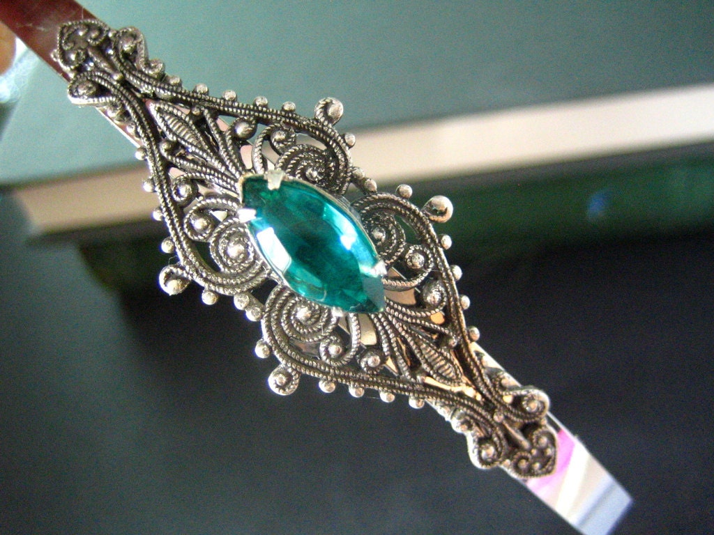 Ravette--Vintage style Victorian filigree emerald green glass jewel headband