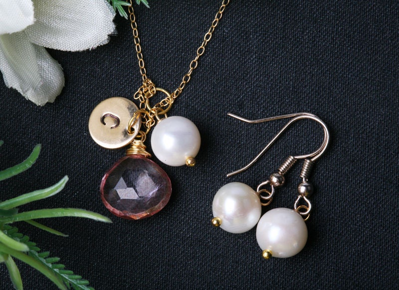 Custom gold initial,1 birthstone,1 freshwater pearl necklace and earrings set,great bridesmaid gift or birthday gift,silver available