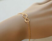 Infinity Bracelet,Best friends Bracelet,Bridesmaid Gifts,Friendship,Eternity infinity Gold filled Bracelet,Sisterhood,Graduation