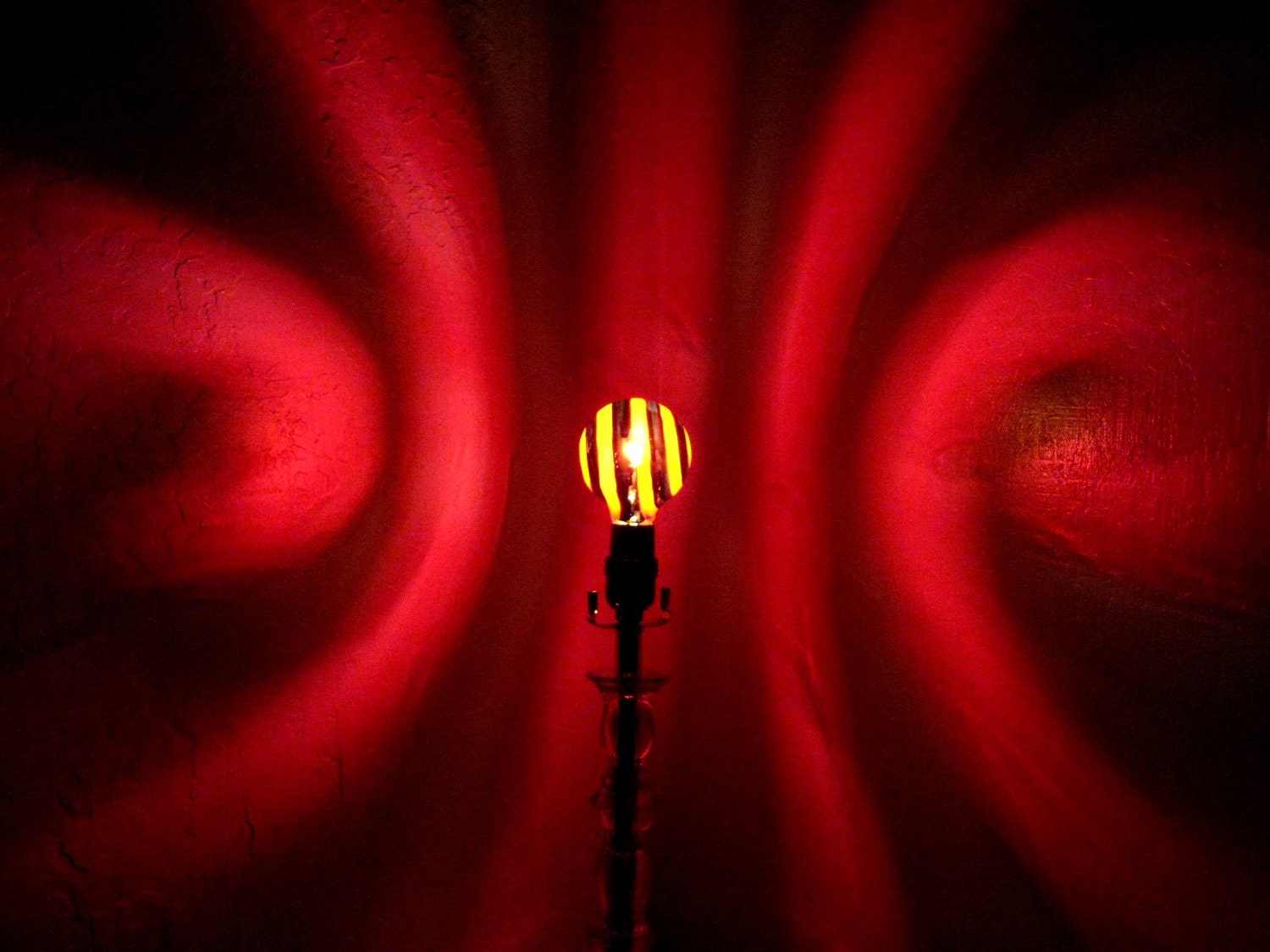 The ORIGINAL Hand-Painted Red Spiral Mood-Light Bulb 4 Color Therapy, Night Lights, Parties, Mood Lighting - MoodLights