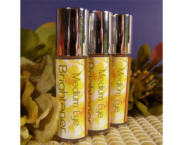 Light Reflecting Eye Brightener, Medium Shade