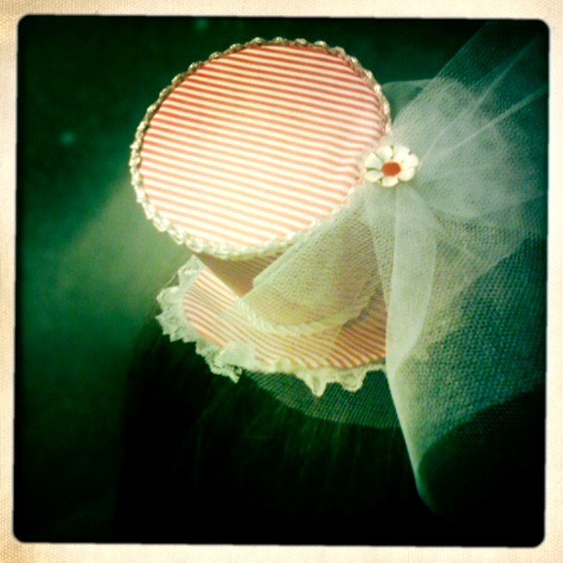 Red and White Striped Mini Top Hat with Mini Back Veil : Peppermint Pretty