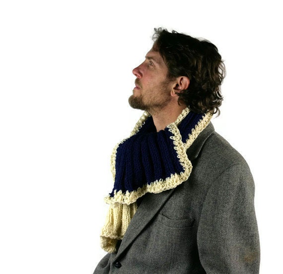 Vintage Scarf Hand Knit Mens Navy Cream Colonial