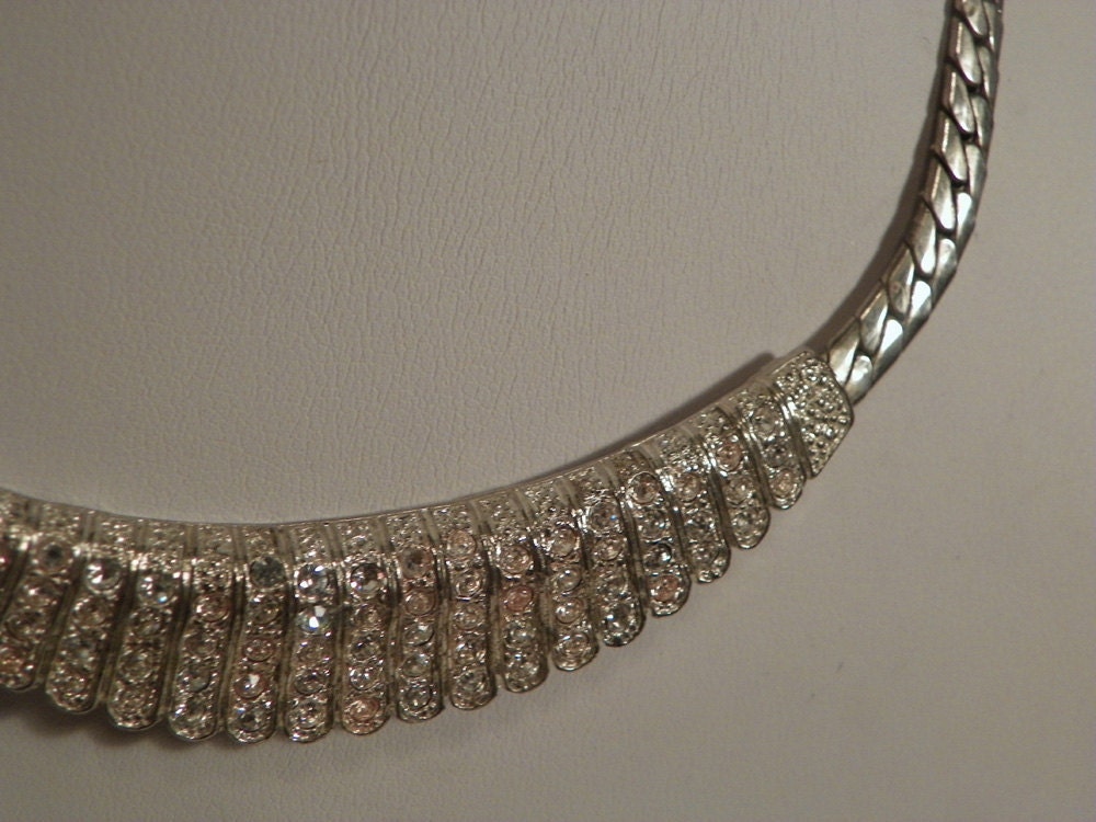 Retro Vintage 80's Silver Rhinestone Collar Bib Necklace