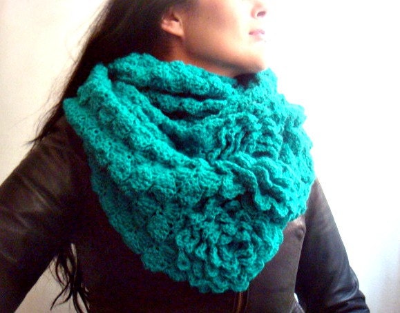 Instant Download PDF Pattern Crochet Cowl DIY Tutorial Infinity Circle Loop Scarf Snood