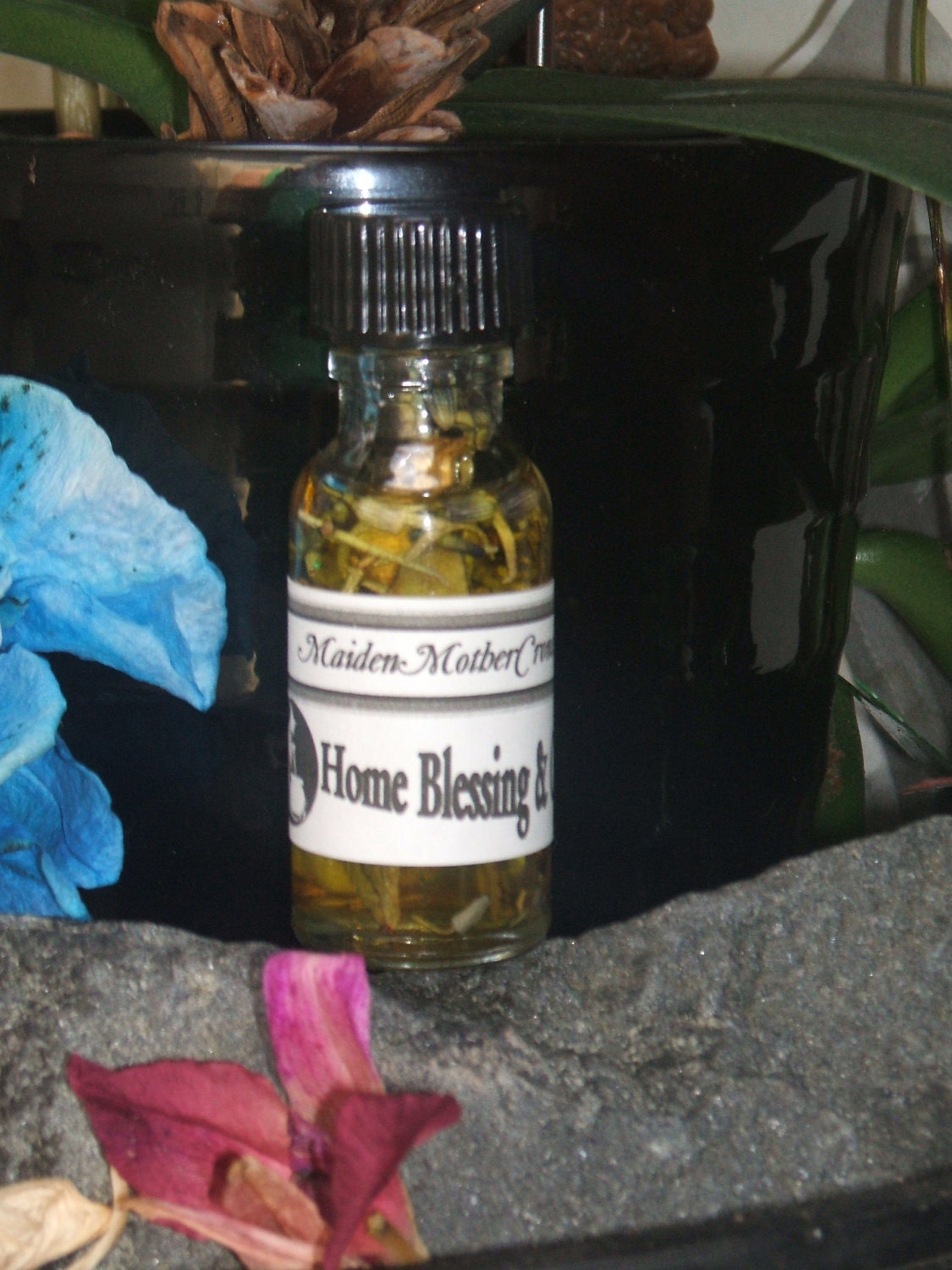 Home Cleansing & Blessing Oil Blend - Protection-Cleansing-Purification-Consecrating-Blessings-Peace-Happiness-Relaxation-Love-Rituals
