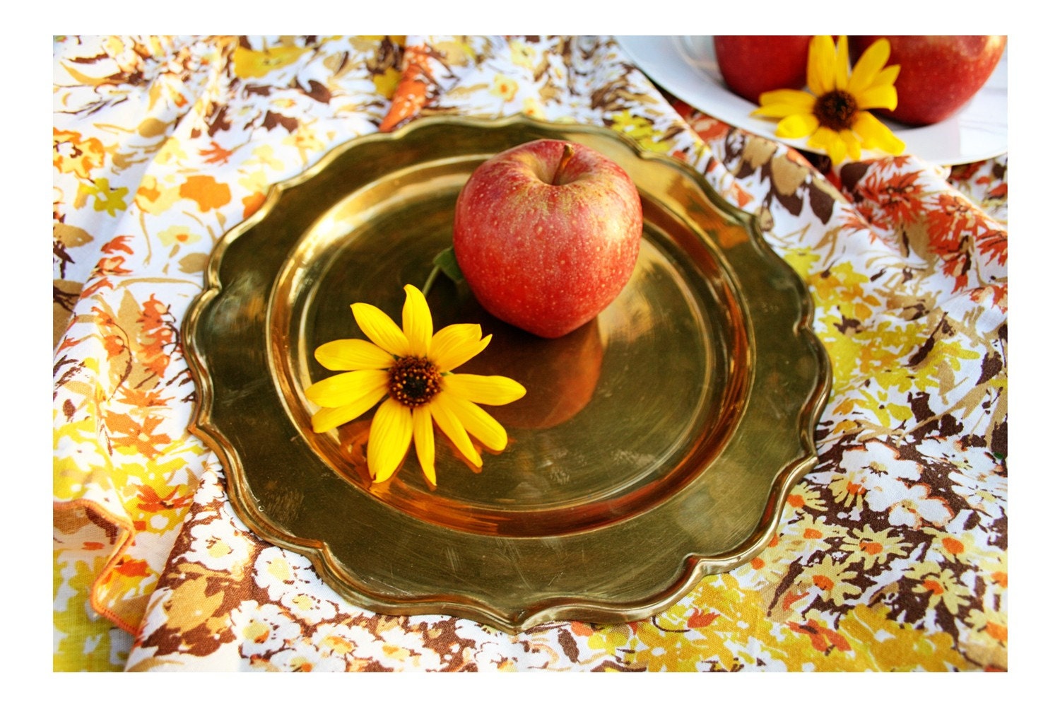 Brass Chrysanthemum Plate