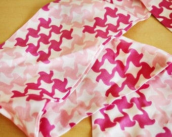 Pink Houndstooth Vintage Scarf