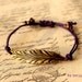 Free spirit - Feather adjustable bracelet in dark purple