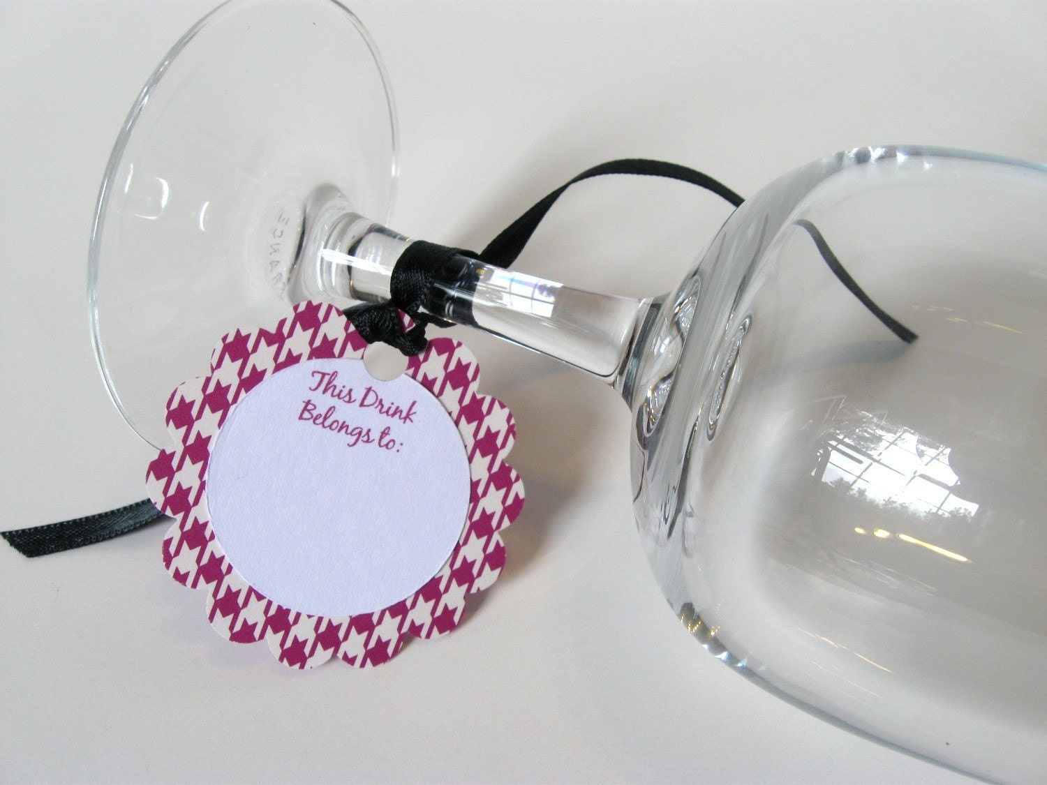 Tie On Wine Charms, Drink Glass Tags, Place Cards - Purple Houndstooth, Set of 15, Additional Quantities Available