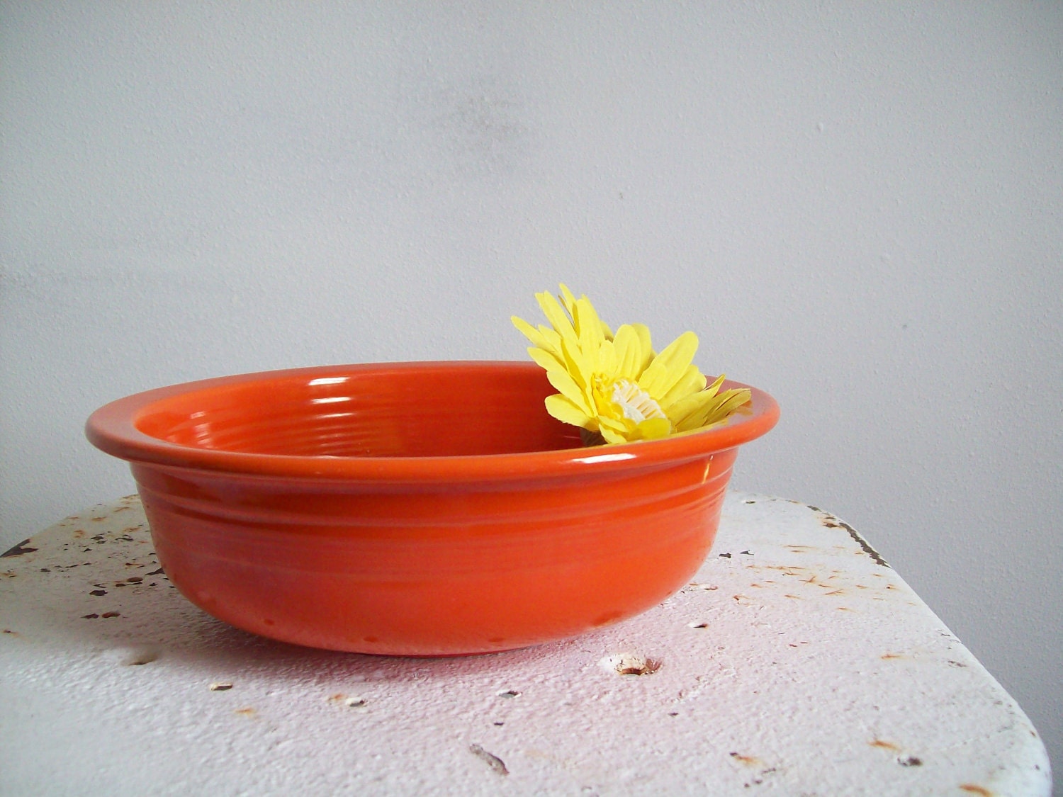Vintage Fiesta Homer Laughlin red serving nappy bowl excellent condition Treasury Featured