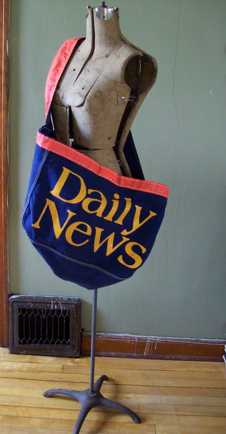 the daily tote bag