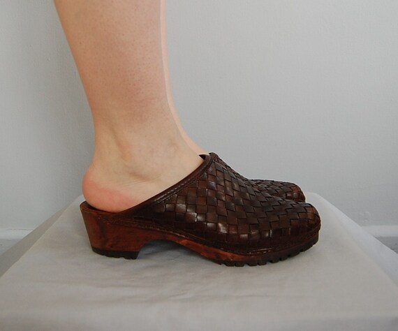 woven leather clogs