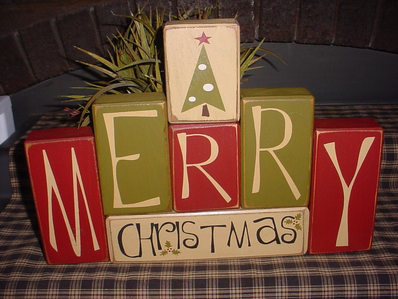 MERRY CHRISTMAS Santa Tree Wood Sign Shelf Blocks Primitive Country Rustic Holiday Seasonal Home Decor Gift