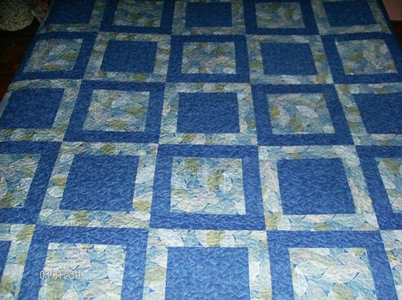 Potato Chip Block Pattern Queen Quilt