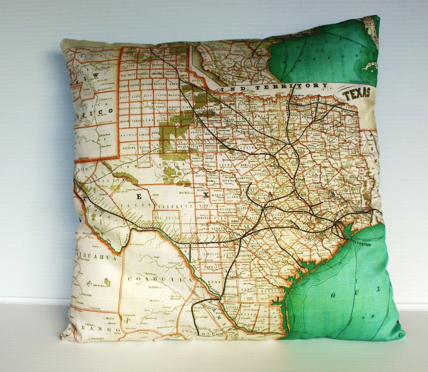 Pillow cover map cushion Texas, Organic cotton, cushion cover, pillow cover, throw pillow, decorative pillow.