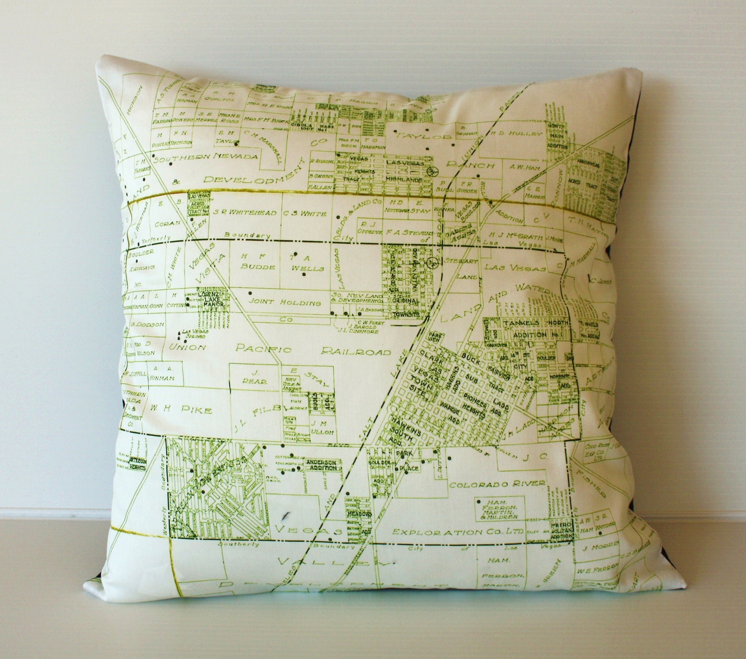 Cushion cover, pillow city map LAS VEGAS organic cotton vintage map cushion, 16 inch 41cm, 16x16 cushion