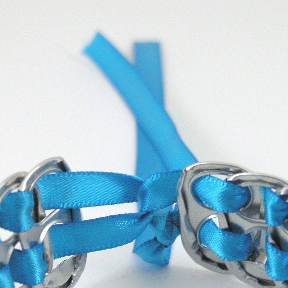 soda tab bracelet - blue, stacked weave,  7  inch