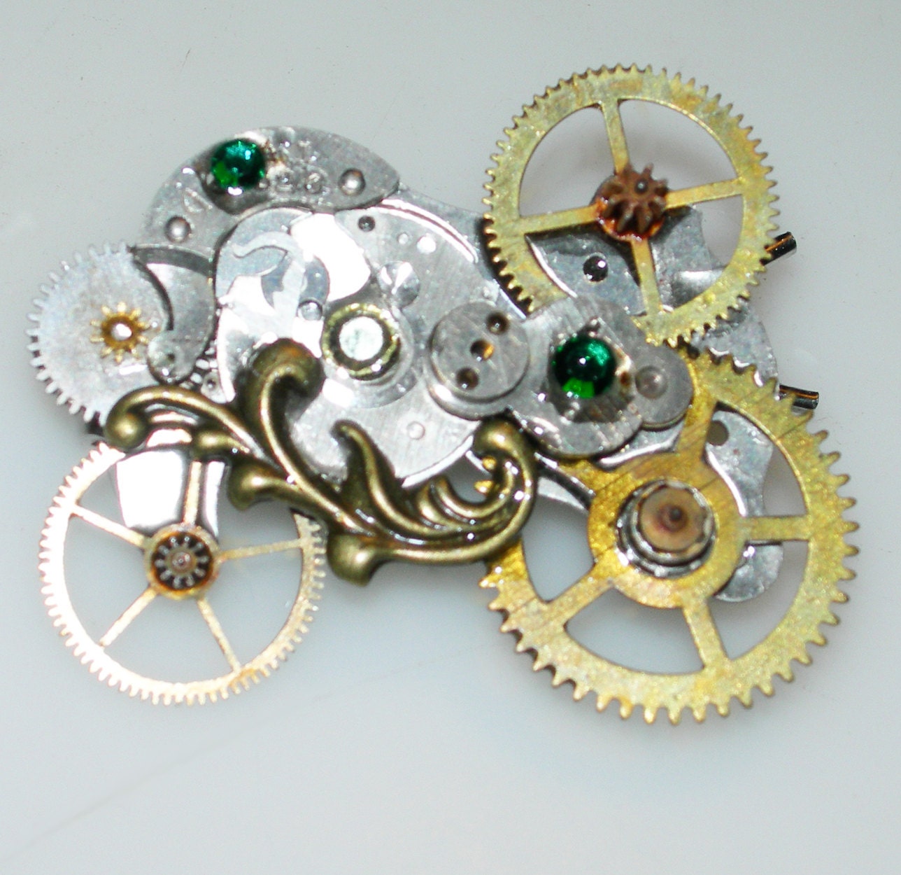 STEAMPUNK SMALL BARETTE - Brass Antique Watch Gears - Strong Hair Clip
