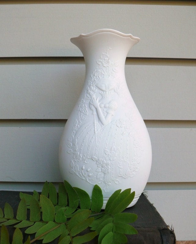 Vintage White Porcelain Bisque Vase Kaiser by birchandbird on Etsy