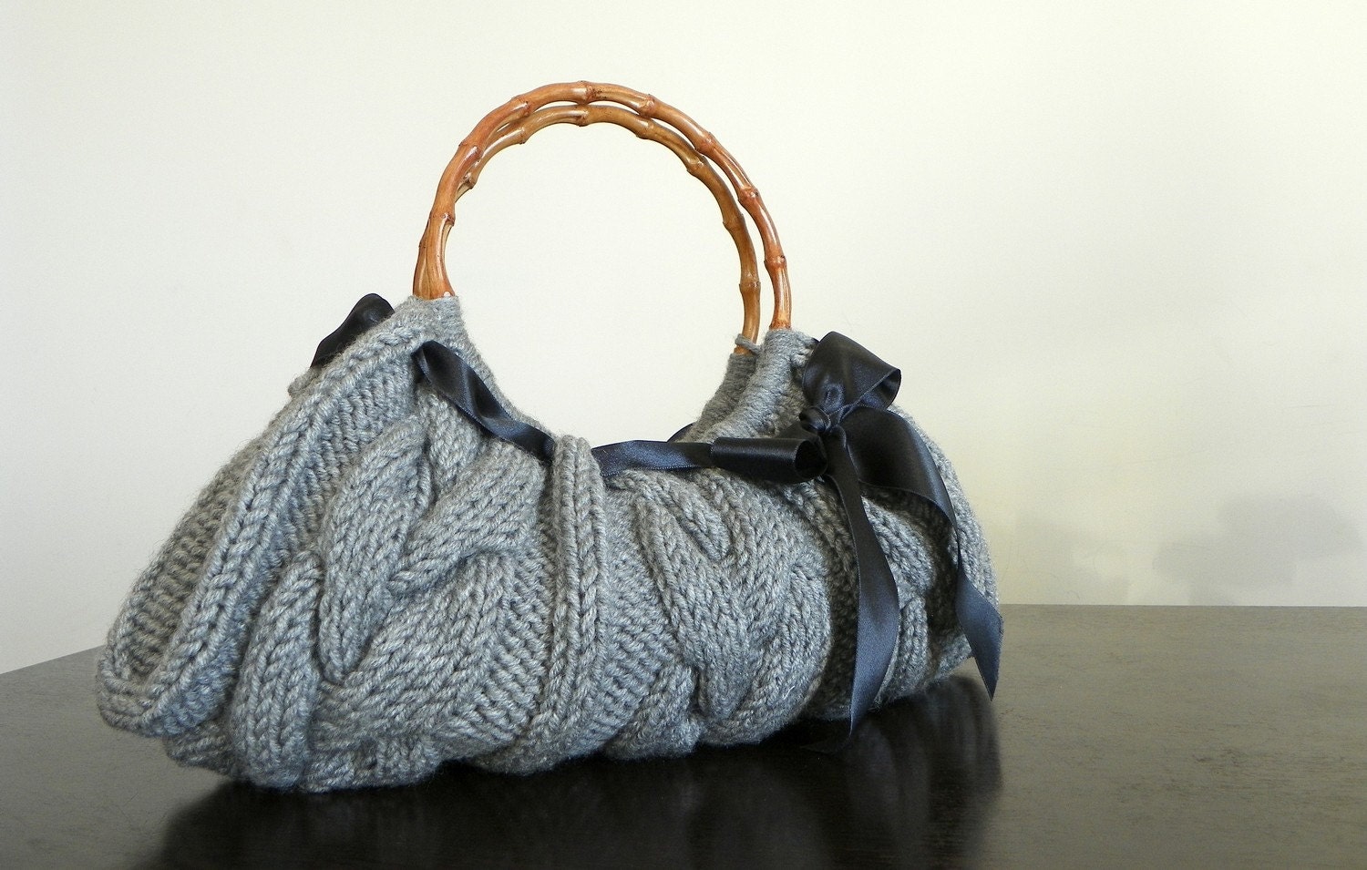 Women's Knit tote handbag, NzLbags Handmade, Handbag, Shoulder Bag, Everyday Bag, Grey Knitted, christmas gift idea, fall autumn fashion