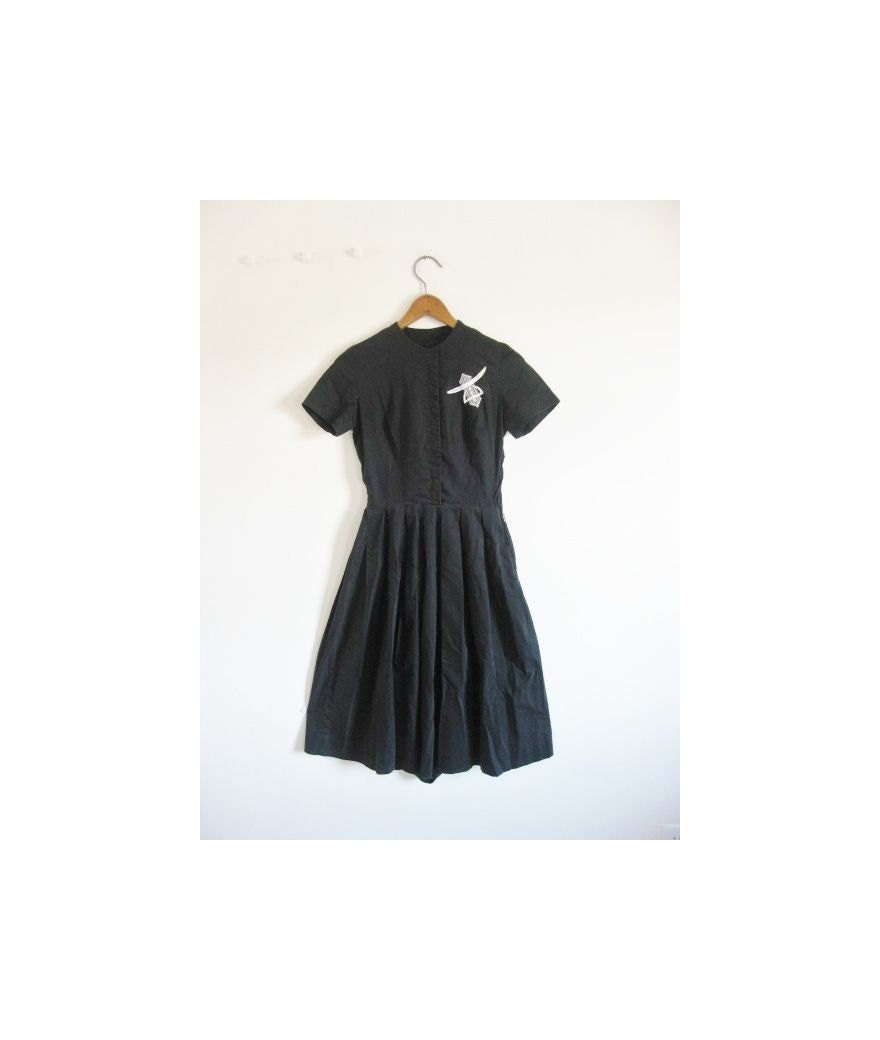 1940s-1950s BETTY BARCLAY classic black day dress