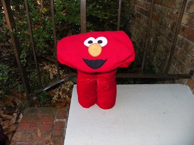 Elmo Towel
