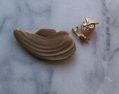 70s Owl Pin with Googly Eyes by Avon
