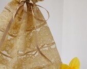 Romantic pouch from coffee with milk lace