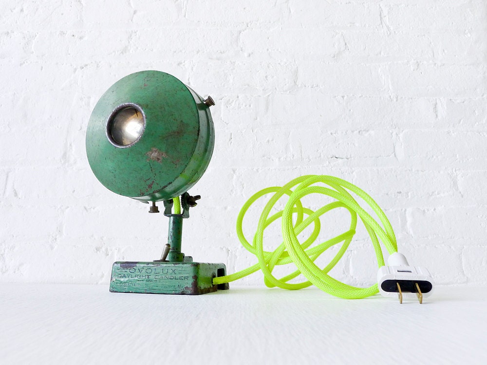 10% SALE - Antique Industrial Green Spotlight Lamp w/ Neon Yellow Net Color Cord- Steampunk - EarthSeaWarrior